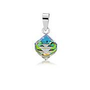 P-2183 - 925 Sterling silver pendant with crystal.