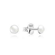 E-12640 - 925 Sterling silver stud with synthetic pearl.