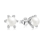 E-13351 - 925 Sterling silver stud with synthetic pearl.