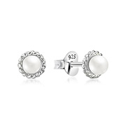 E-13644 - 925 Sterling silver stud with synthetic pearl.