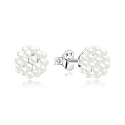 E-14226 - 925 Sterling silver stud with synthetic pearl.