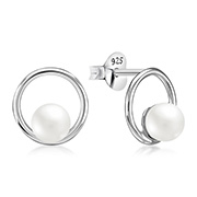 E-14919 - 925 Sterling silver stud with synthetic pearl.