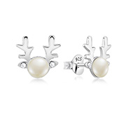 E-14923/1 - 925 Sterling silver stud with fresh water pearl.