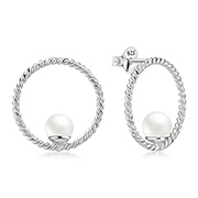 E-15182 - 925 Sterling silver stud with synthetic pearl.