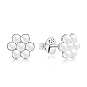 E-375 - 925 Sterling silver stud with synthetic pearl.