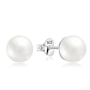 E-3871 - 925 Sterling silver stud with synthetic pearl.