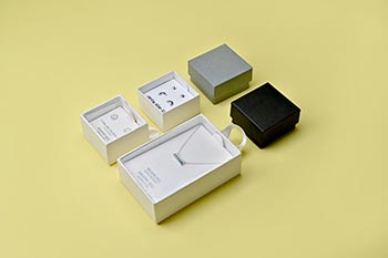 silver jewelry packages