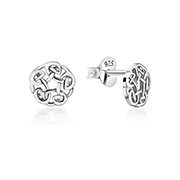 EP-609 - Plain 925 Sterling silver stud earring.