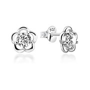 925 Sterling silver earring with cubic zircon.