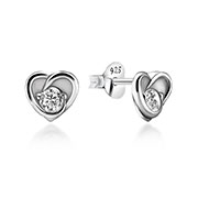 925 Sterling silver earring with cubic zircon.